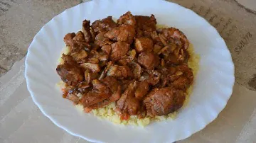 Гуляш из индейки с шампиньонами. Испанская кухня