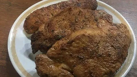 Стейк из индейки на сковороде  Turkey steak in a pan